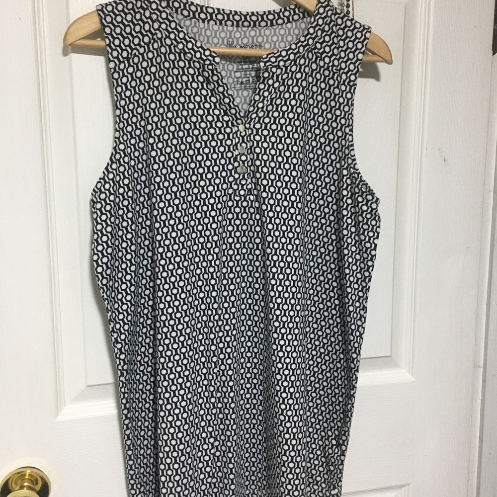 Sleeveless Black & White Geometric Print Top